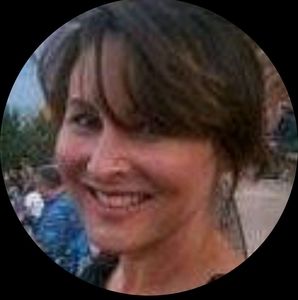 Meet your Posher, Stacy